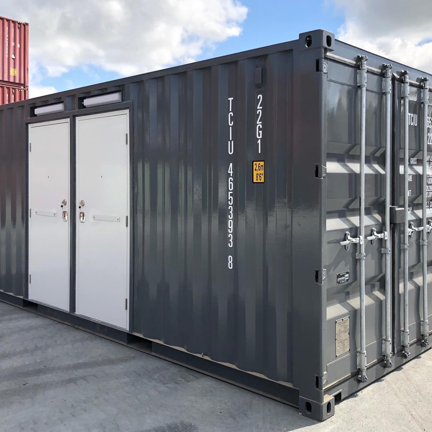 premiershippingcontainers_1575527234_2192003778823983015_4553681639.jpg